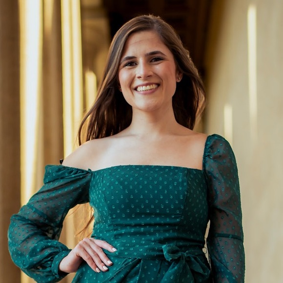 Meet your Posher, Kaitlyn - Picture 1 of 1